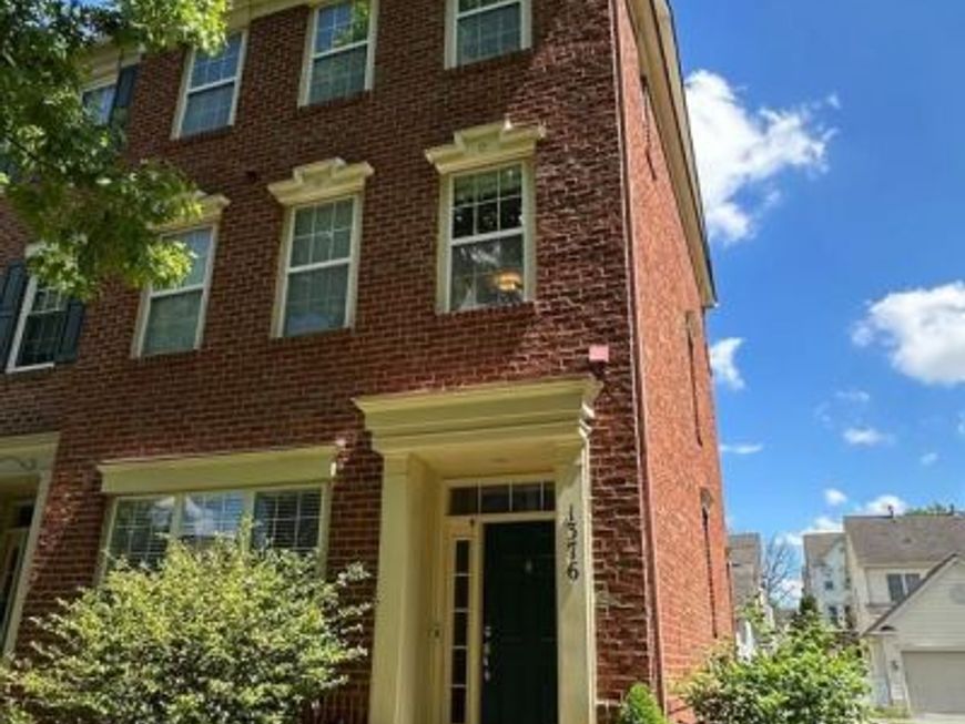 1376 Main Mews , Gaithersburg, MD 20878 Main Photo
