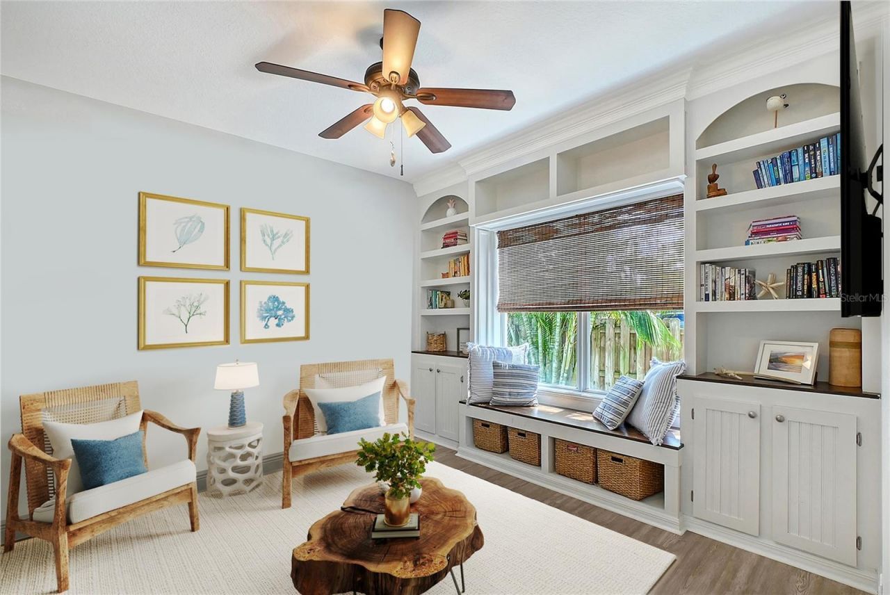 1738 Siesta Drive , Sarasota, FL 34239 Photo