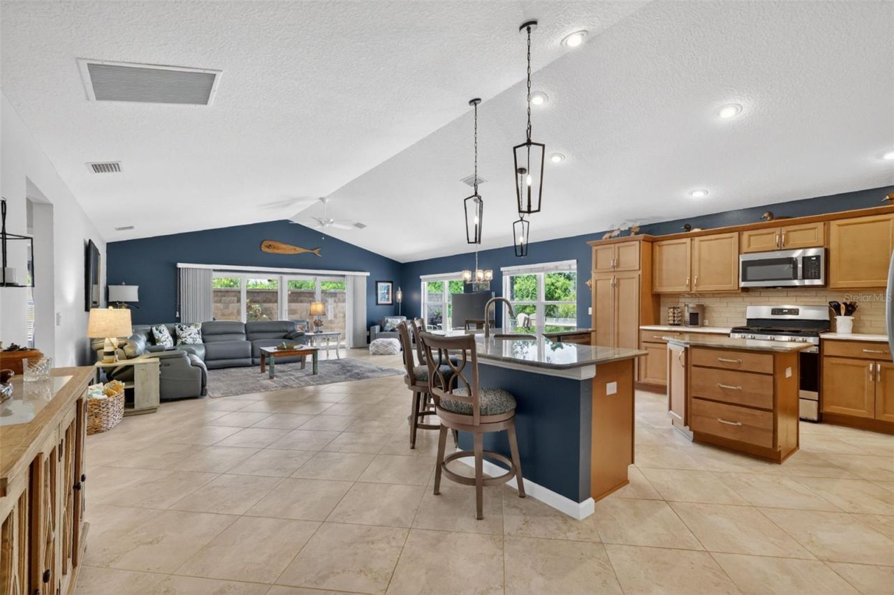 4044 Maxwell Terrace, The Villages, FL 32163 Photo