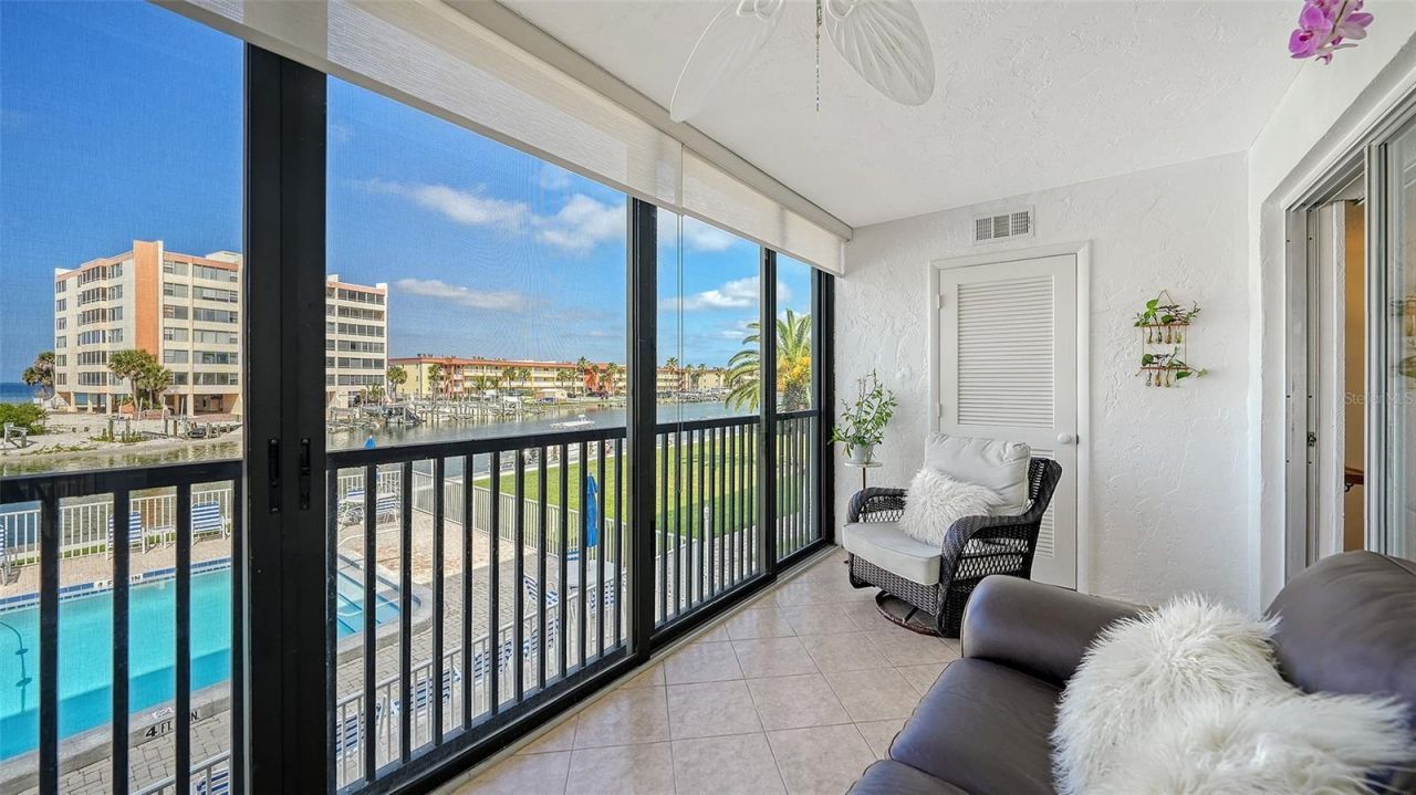9200 Midnight Pass Road, Unit 25, Sarasota, FL 34242 Photo
