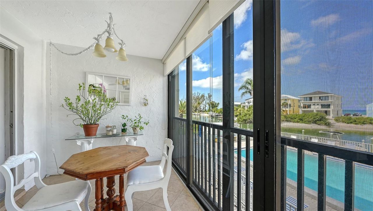 9200 Midnight Pass Road, Unit 25, Sarasota, FL 34242 Photo