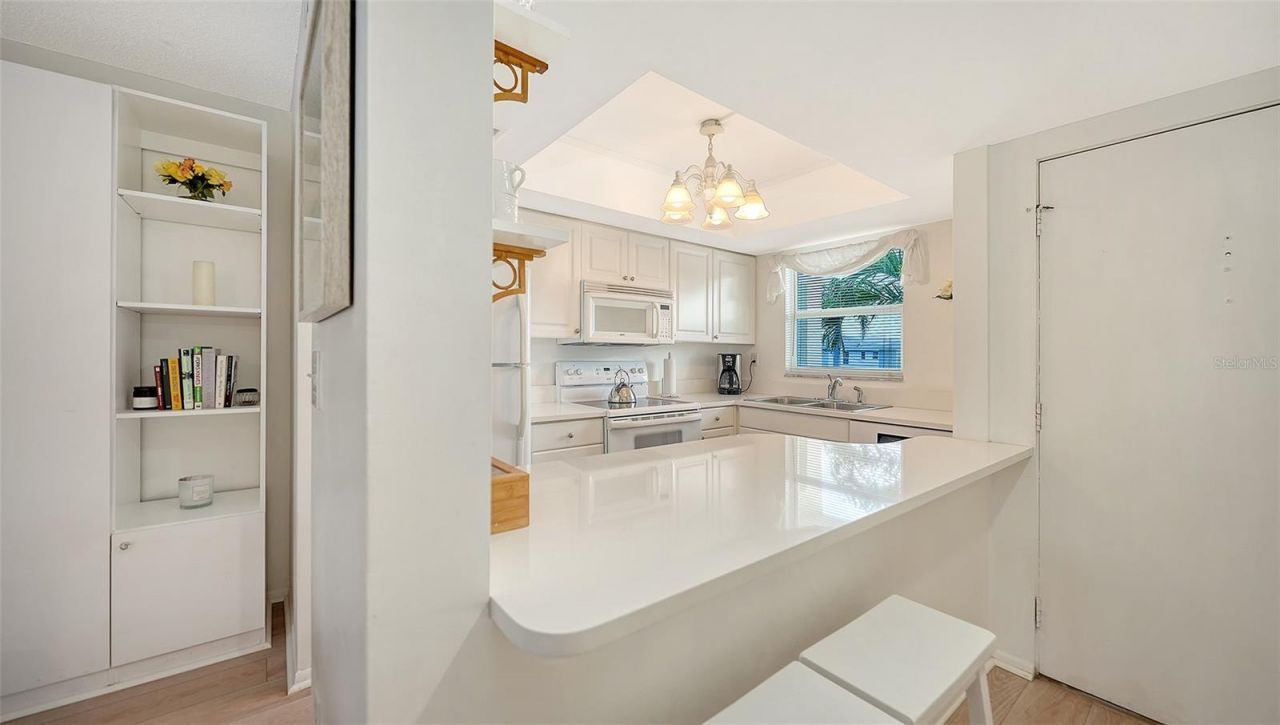 9200 Midnight Pass Road, Unit 25, Sarasota, FL 34242 Photo