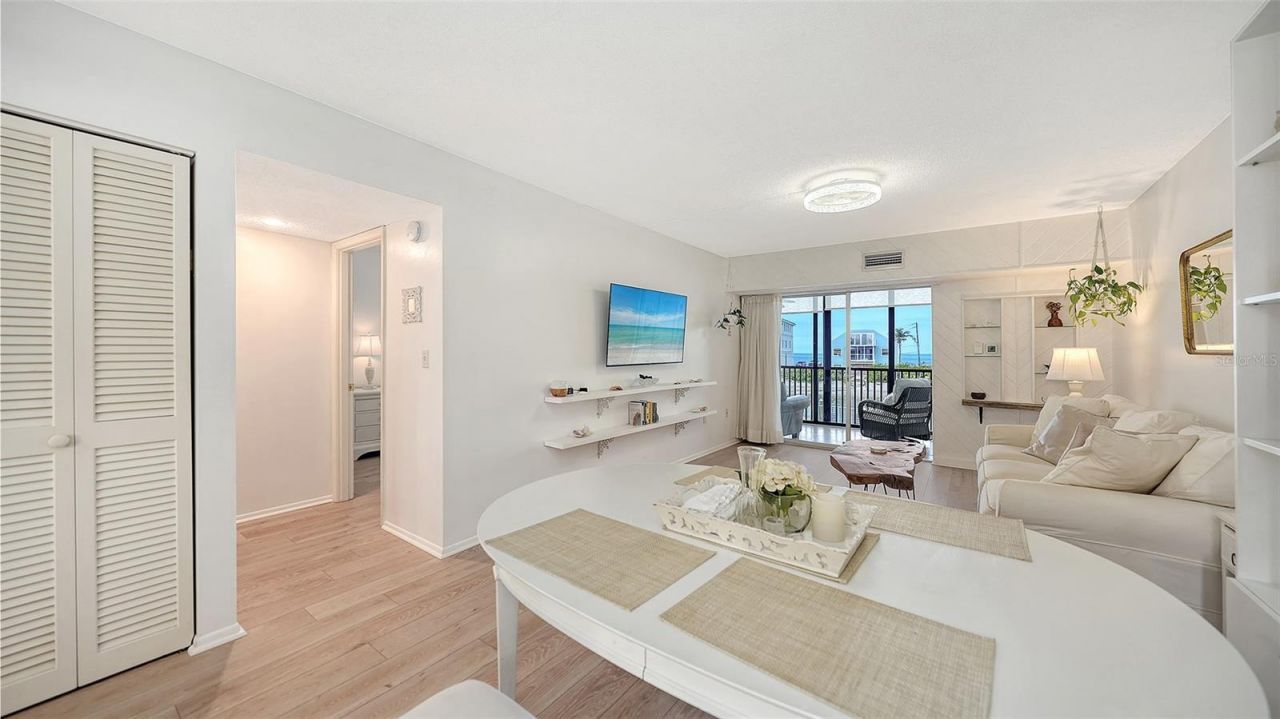 9200 Midnight Pass Road, Unit 25, Sarasota, FL 34242 Photo