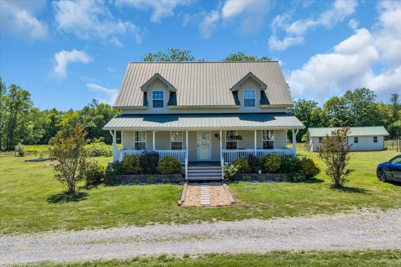 351 Old Prospect Rd , Woodbury, TN 37190 Main Photo