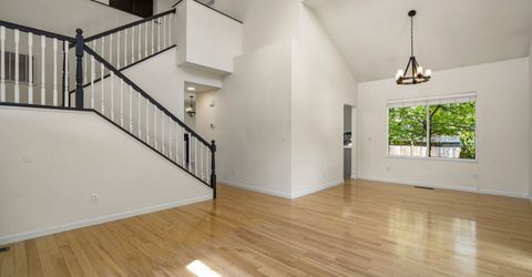 4695 Hydepark Court, Reno, NV 89502 Photo