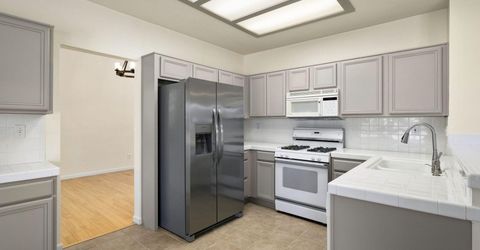 4695 Hydepark Court, Reno, NV 89502 Photo