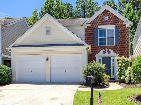 339 Balaban Circle , Woodstock, GA 30188