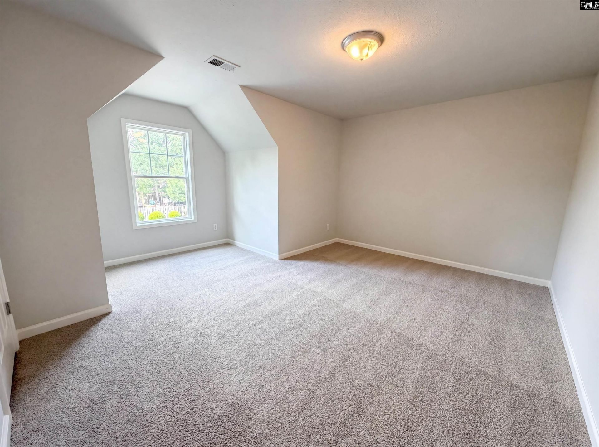 154 Ashewicke Drive  Photo 12