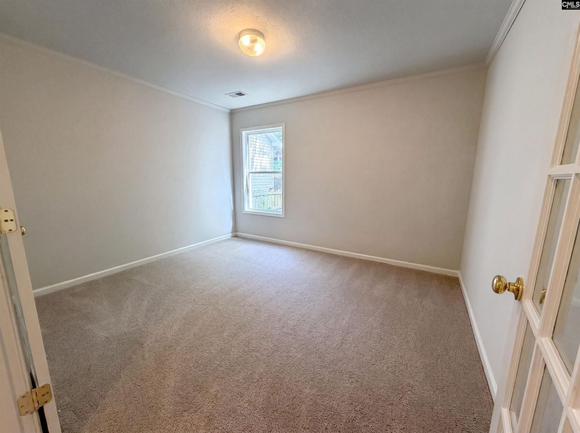 154 Ashewicke Drive  Photo 4