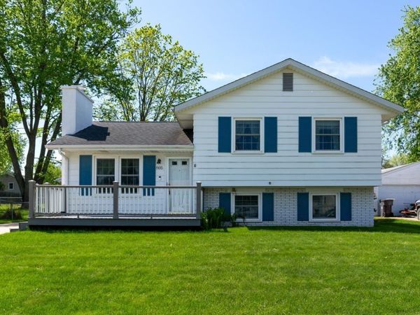 805 Lilac Lane , Cedar Falls, IA 50613