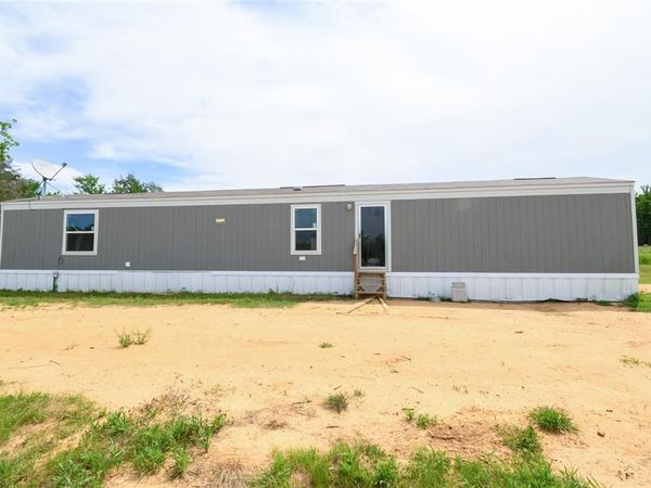 38570 EW 1300 NS 3590 Road, Seminole, OK 74868