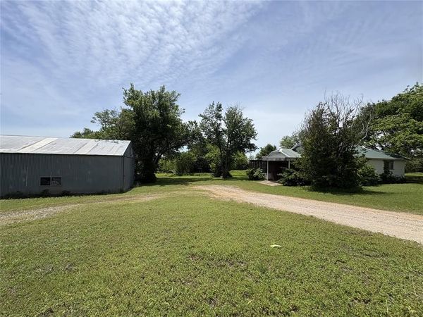 340903 E HWY 62 Highway, Meeker, OK 74855