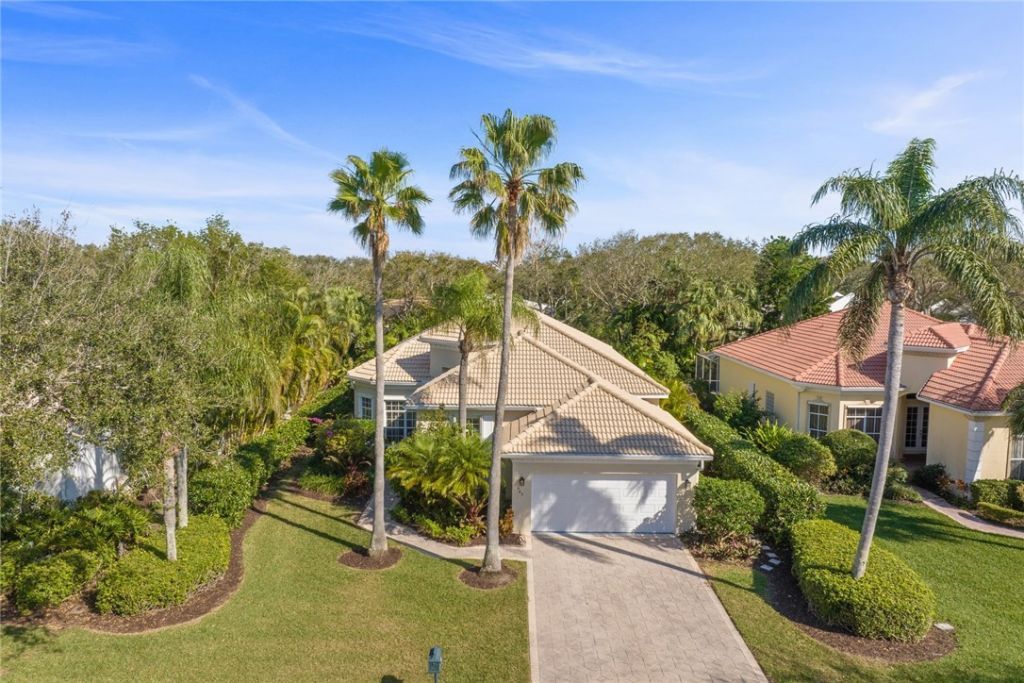 965 Island Club Square, Vero Beach, FL 32963 Photo