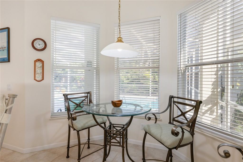 965 Island Club Square, Vero Beach, FL 32963 Photo