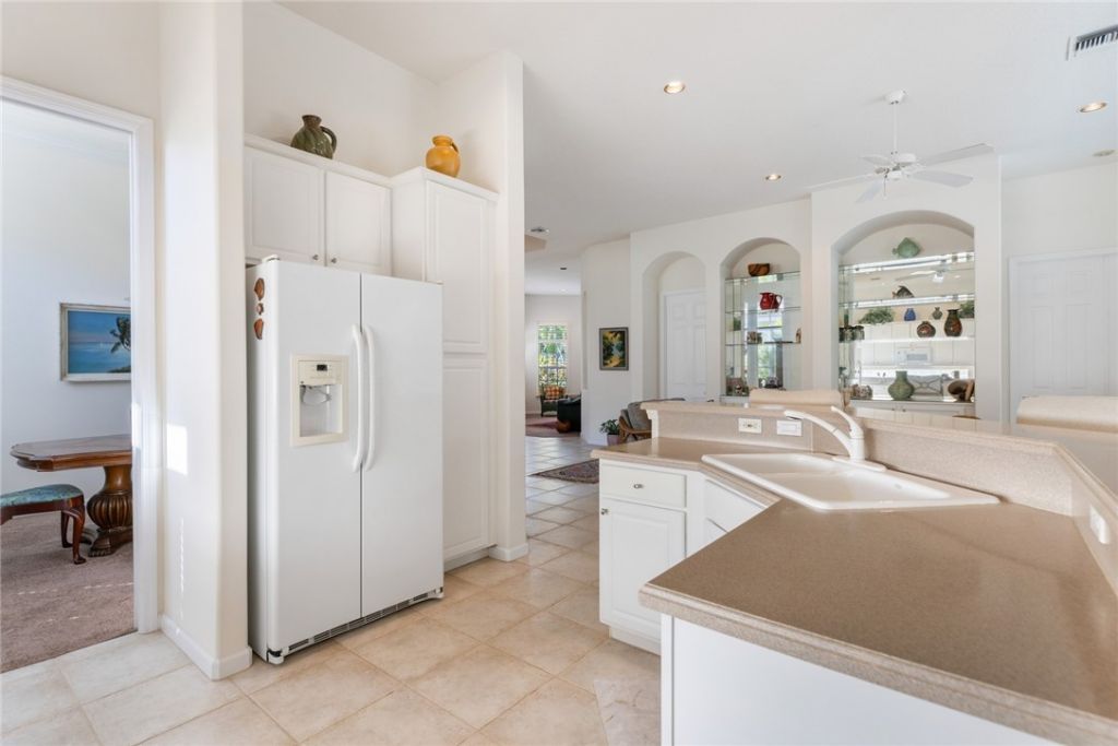 965 Island Club Square, Vero Beach, FL 32963 Photo