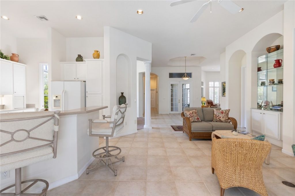 965 Island Club Square, Vero Beach, FL 32963 Photo