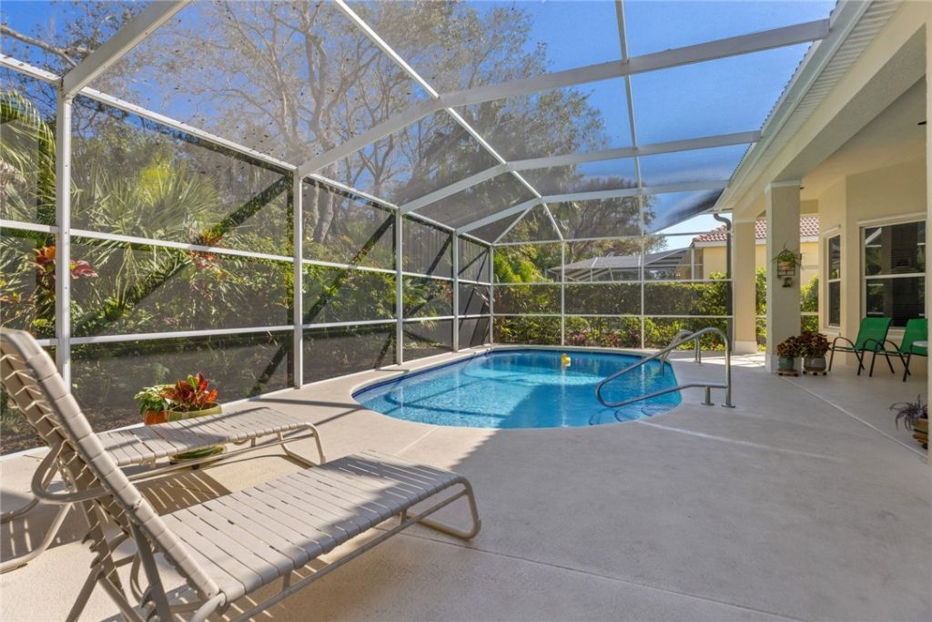 965 Island Club Square, Vero Beach, FL 32963 Photo