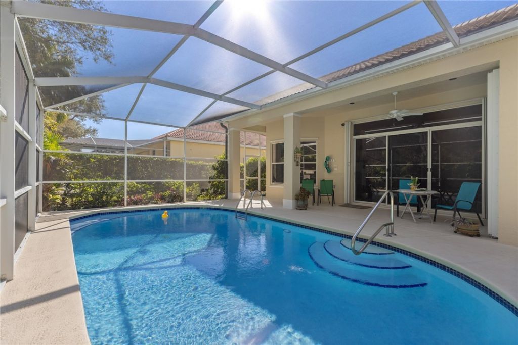 965 Island Club Square, Vero Beach, FL 32963 Photo