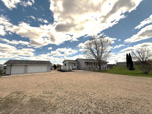 N7474 WHITE CLOVER ROAD, Manawa, WI 54949