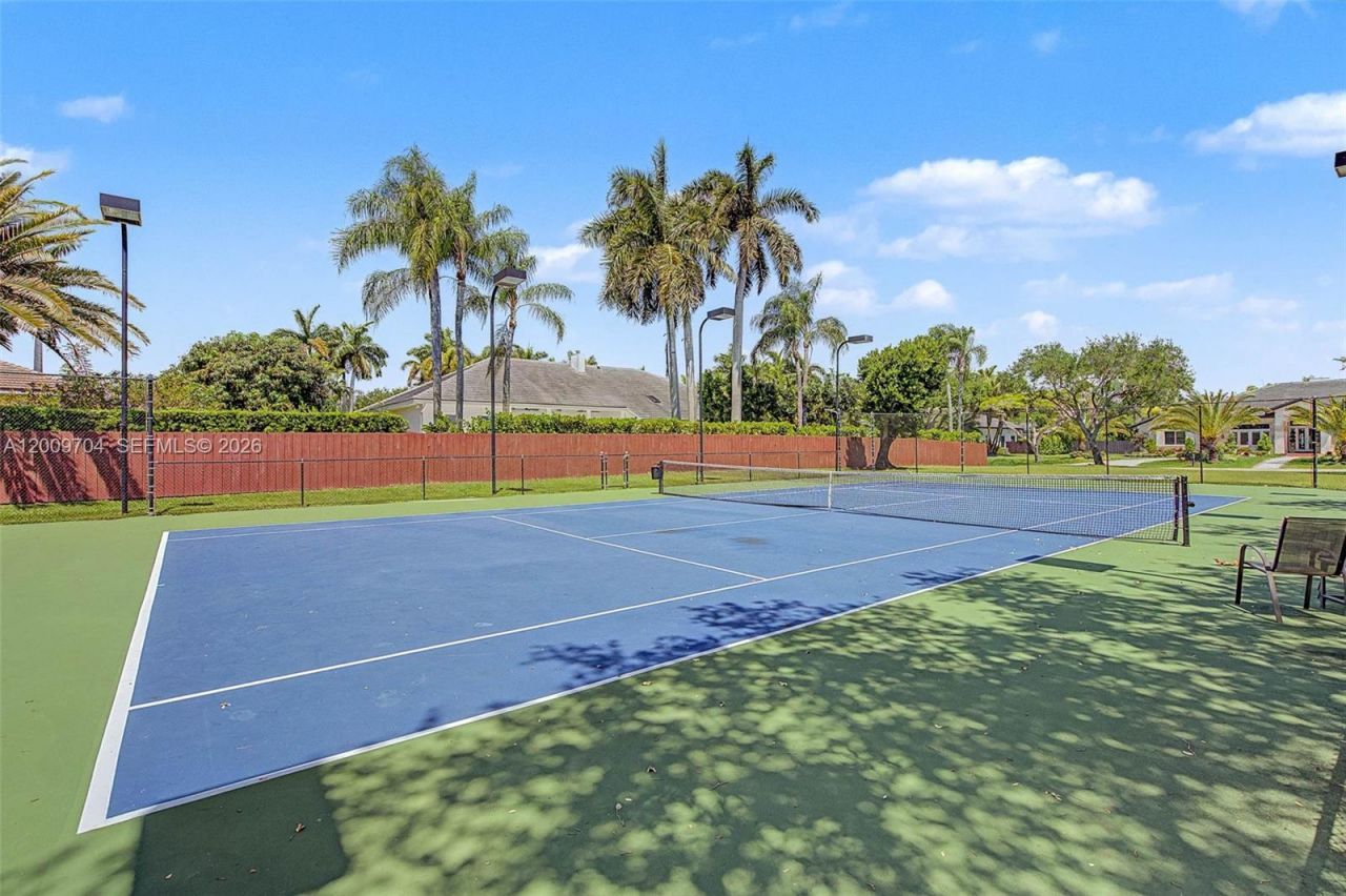 6721 SW 140th St, Palmetto Bay, FL 33158 Photo