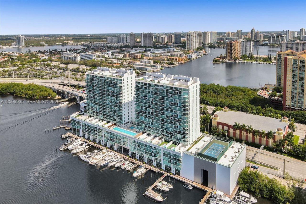 400 Sunny Isles Blvd , Unit 2021, Sunny Isles Beach, FL 33160 Photo