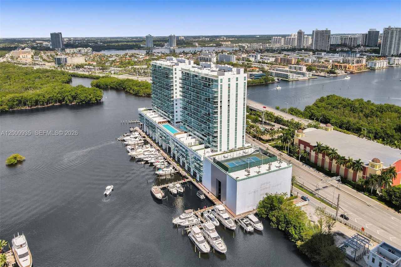 400 Sunny Isles Blvd , Unit 2021, Sunny Isles Beach, FL 33160 Photo