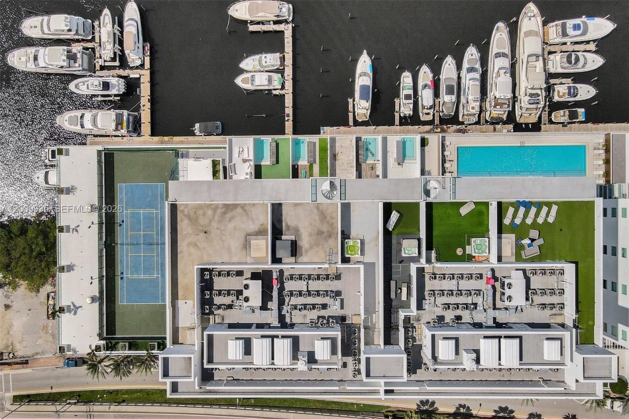 400 Sunny Isles Blvd , Unit 2021, Sunny Isles Beach, FL 33160 Photo