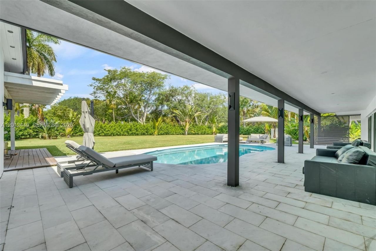 6200 SW 118th St, Pinecrest, FL 33156 Photo