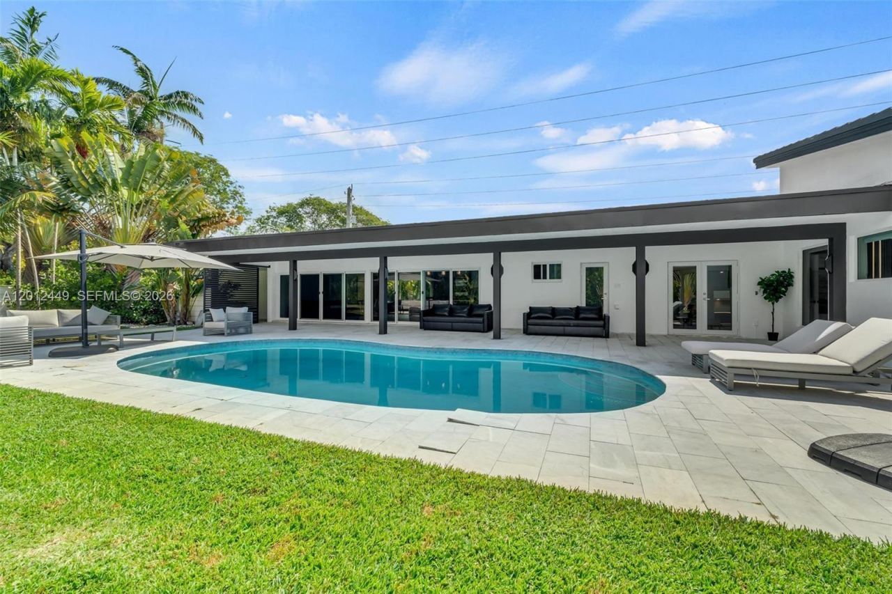 6200 SW 118th St, Pinecrest, FL 33156 Photo