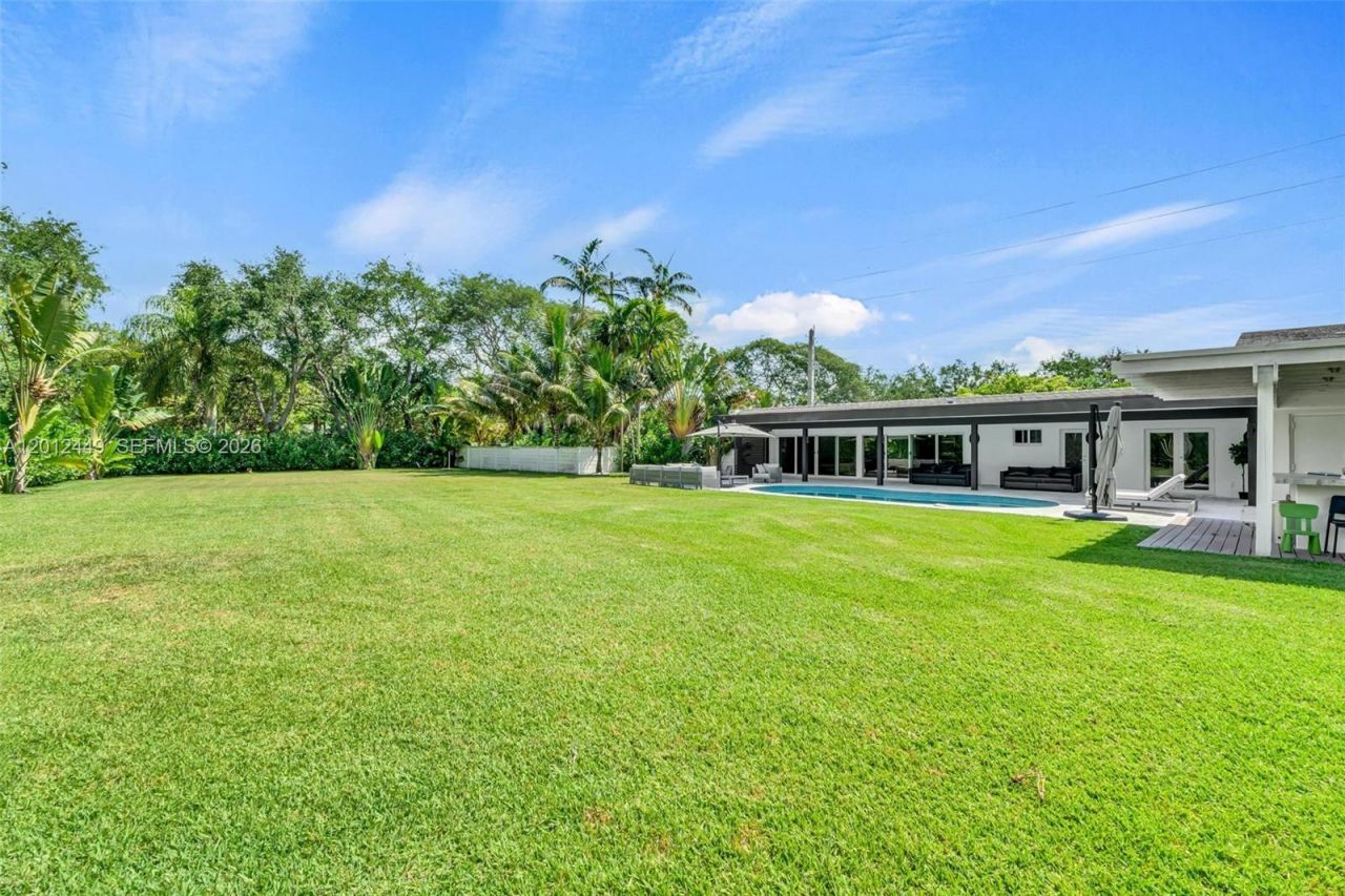 6200 SW 118th St, Pinecrest, FL 33156 Photo
