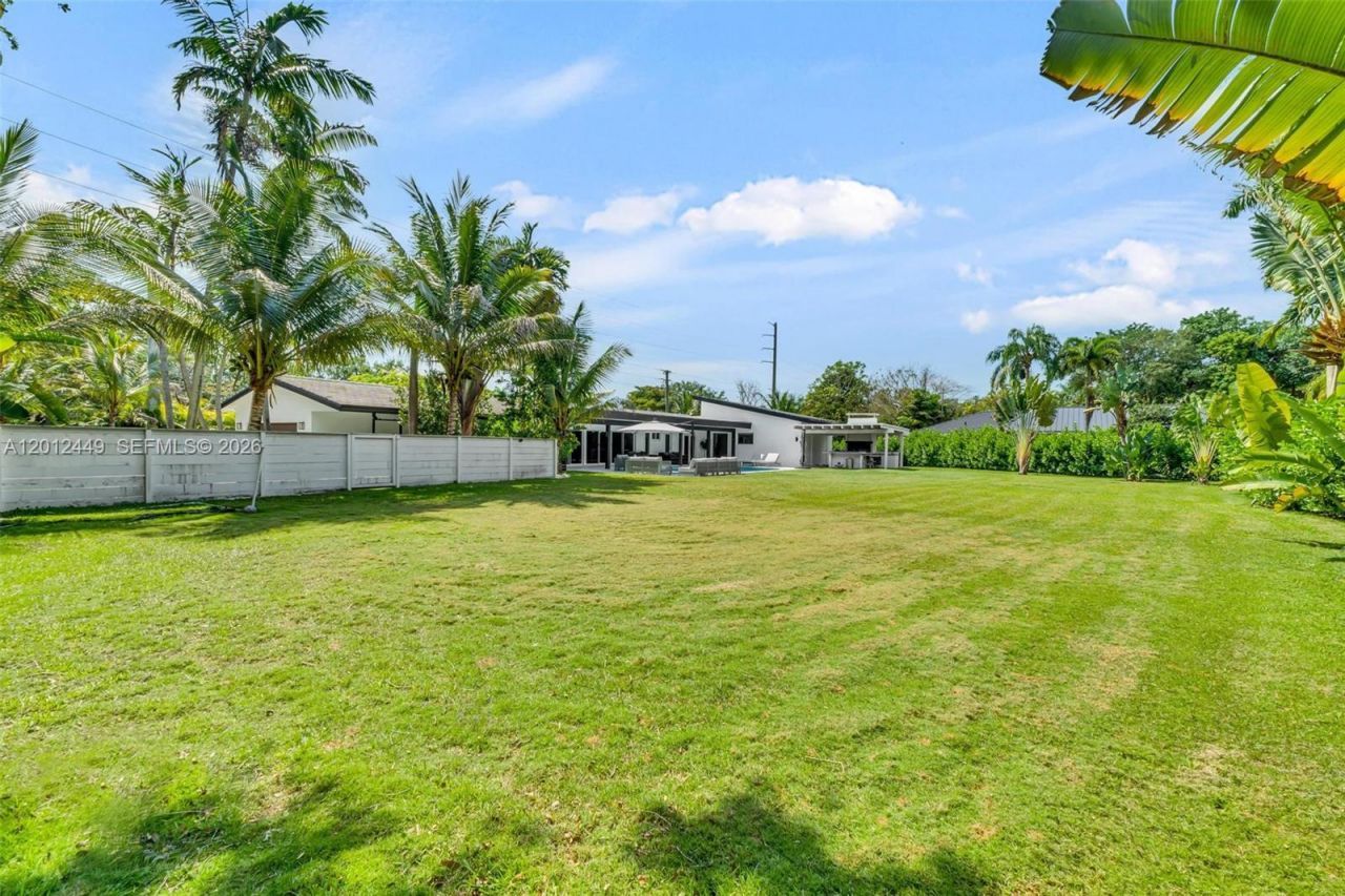 6200 SW 118th St, Pinecrest, FL 33156 Photo