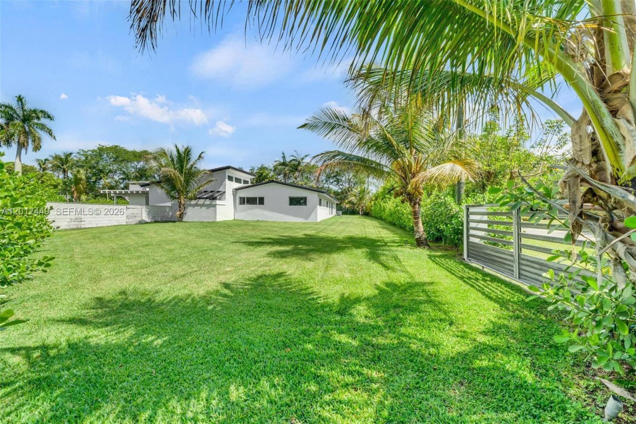 6200 SW 118th St, Pinecrest, FL 33156 Photo