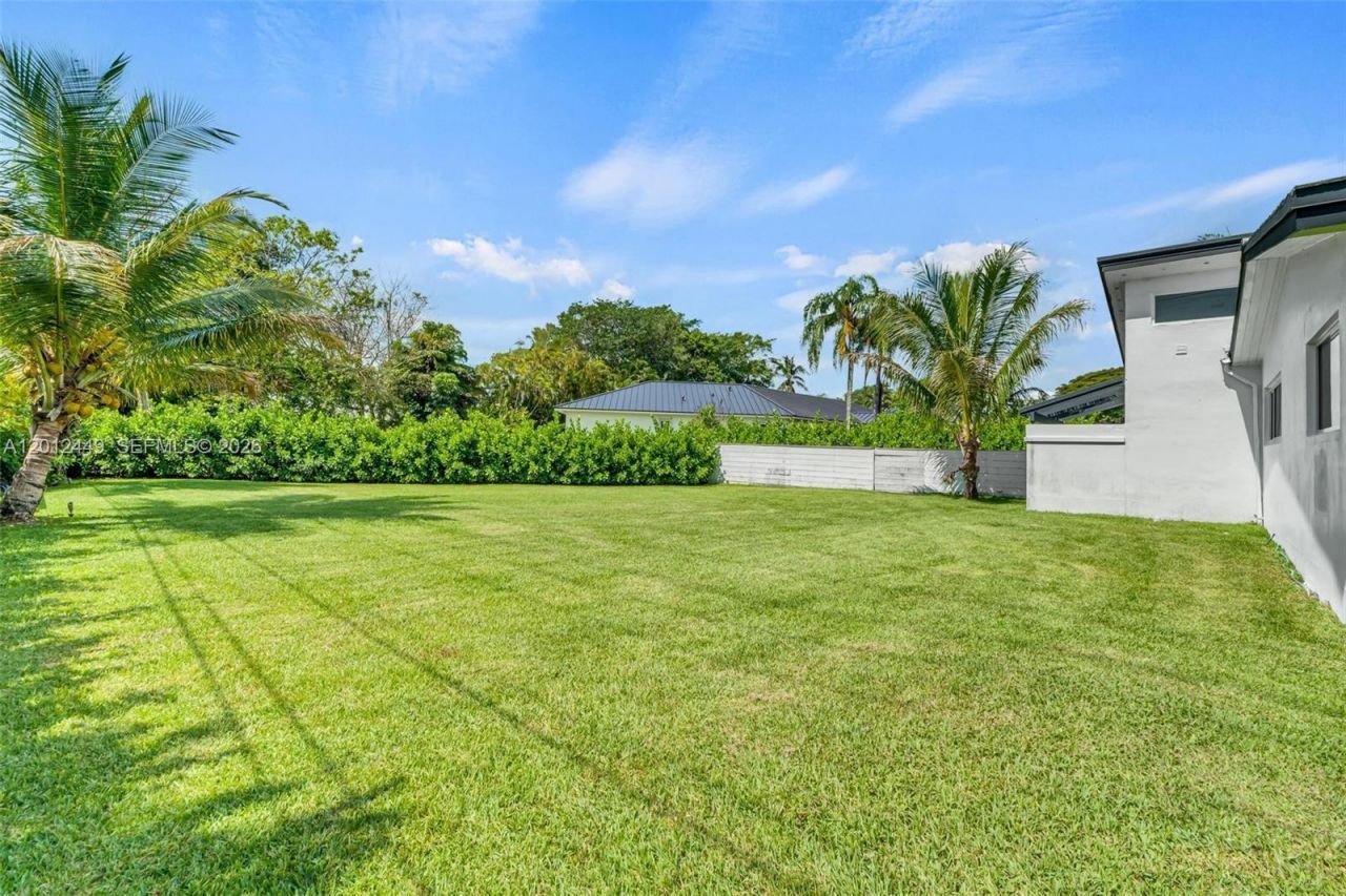 6200 SW 118th St, Pinecrest, FL 33156 Photo