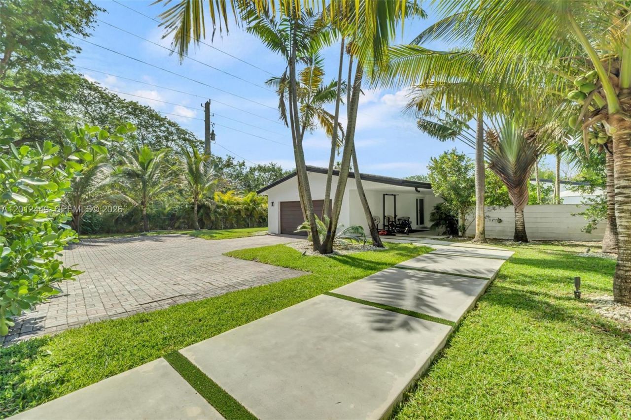 6200 SW 118th St, Pinecrest, FL 33156 Photo
