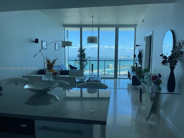 Unit 4411, Miami, FL 33132
