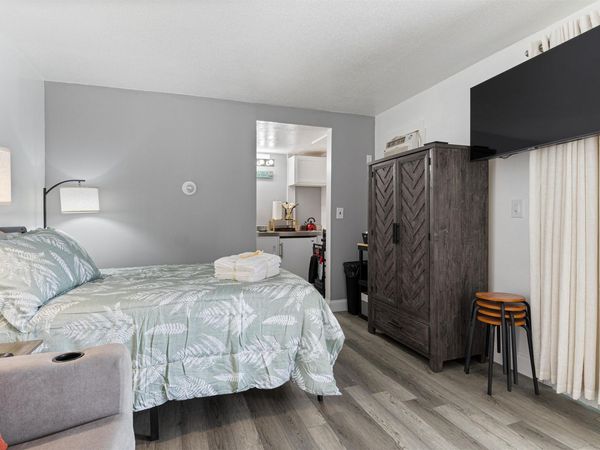 933 Ocean Boulevard, Unit 11, Hampton, NH 03842