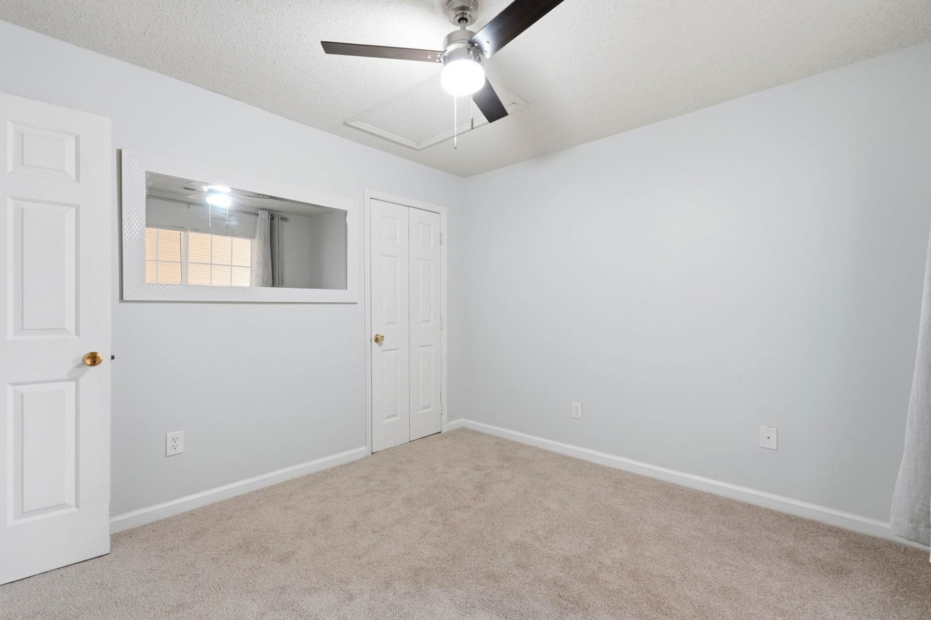 4243 Villas Dr. Photo 19