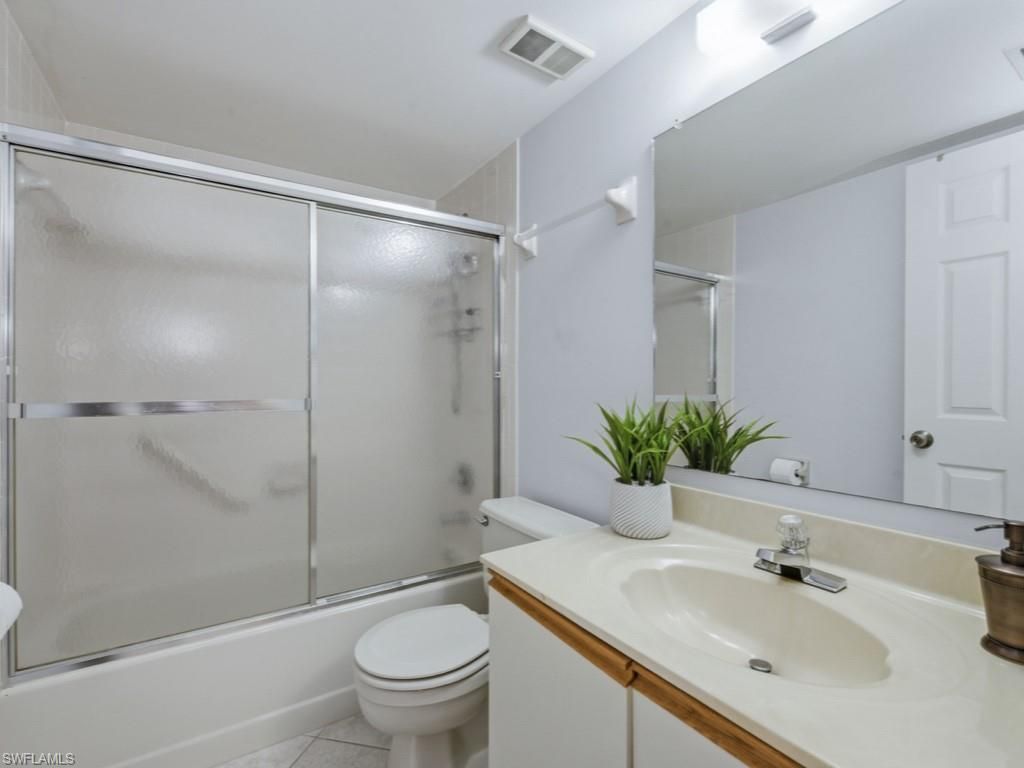 5970 Amherst Dr , Unit C203, Naples, FL 34112 Photo