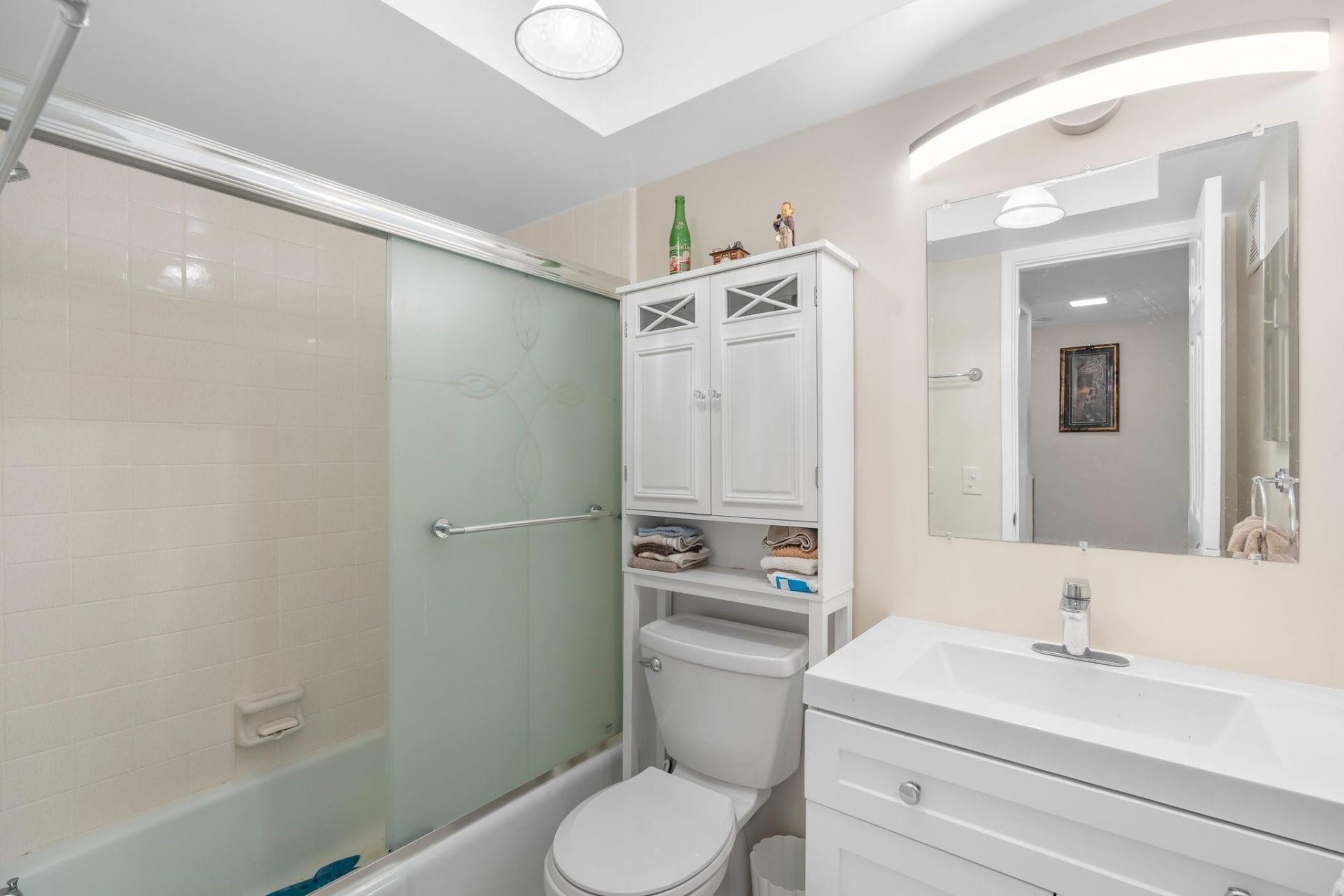 100 SE 6th Avenue, Unit 304, Pompano Beach, FL 33060 Photo