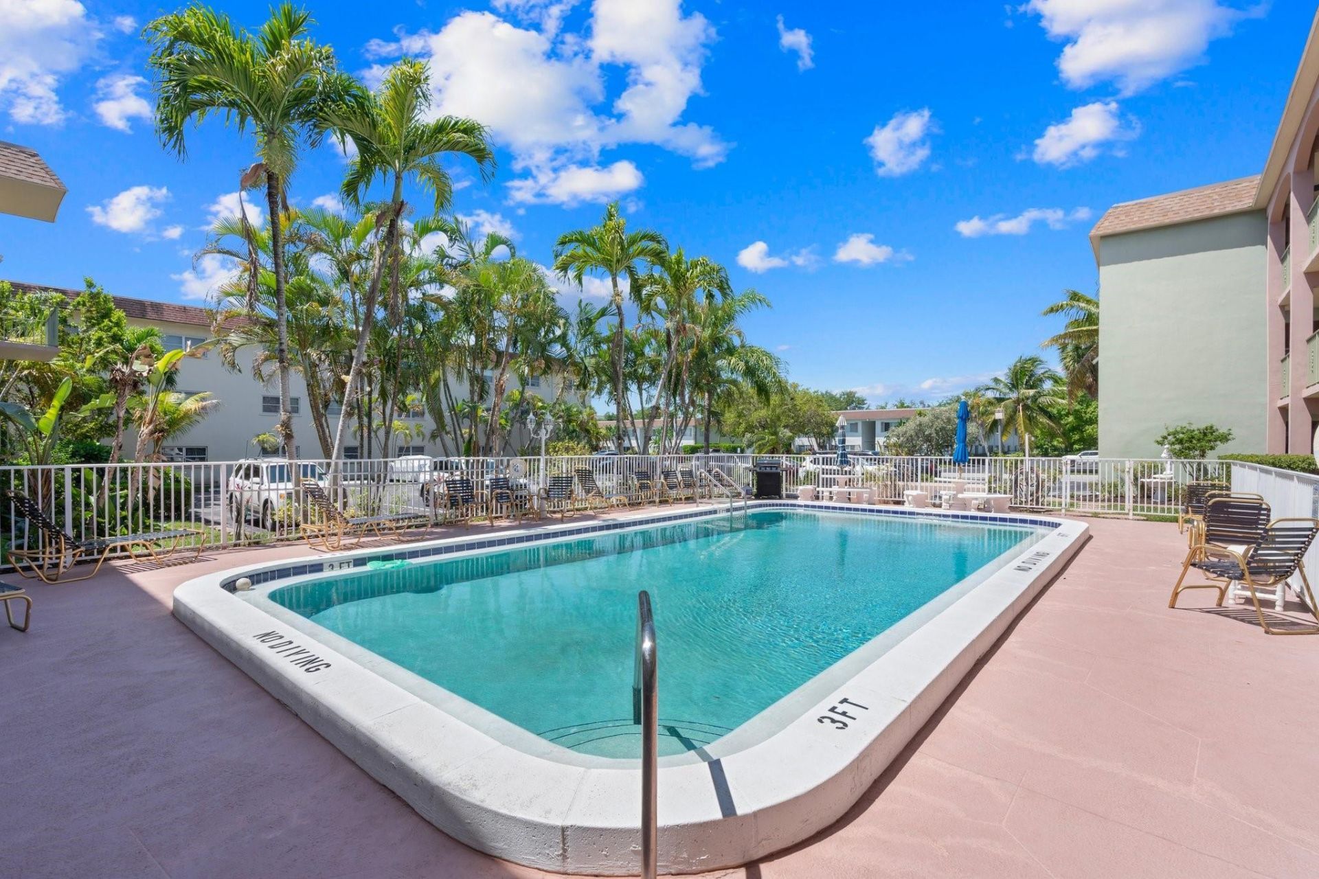 100 SE 6th Avenue, Unit 304, Pompano Beach, FL 33060 Photo