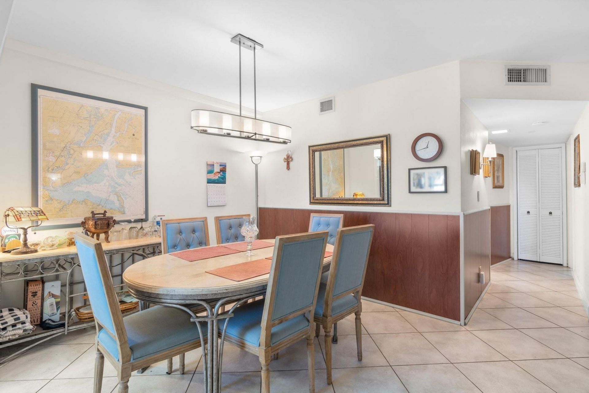 100 SE 6th Avenue, Unit 304, Pompano Beach, FL 33060 Photo
