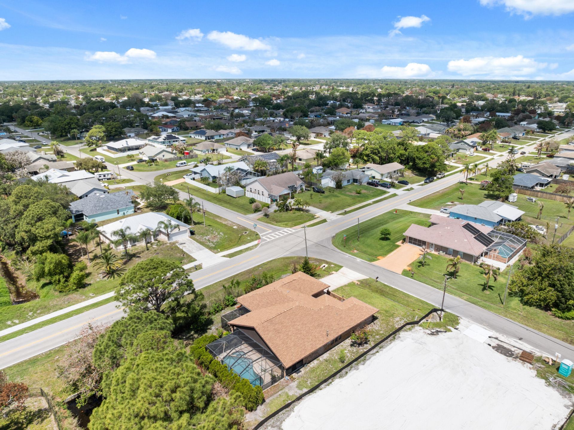 472 SE Majestic Terrace, Port Saint Lucie, FL 34983 Photo