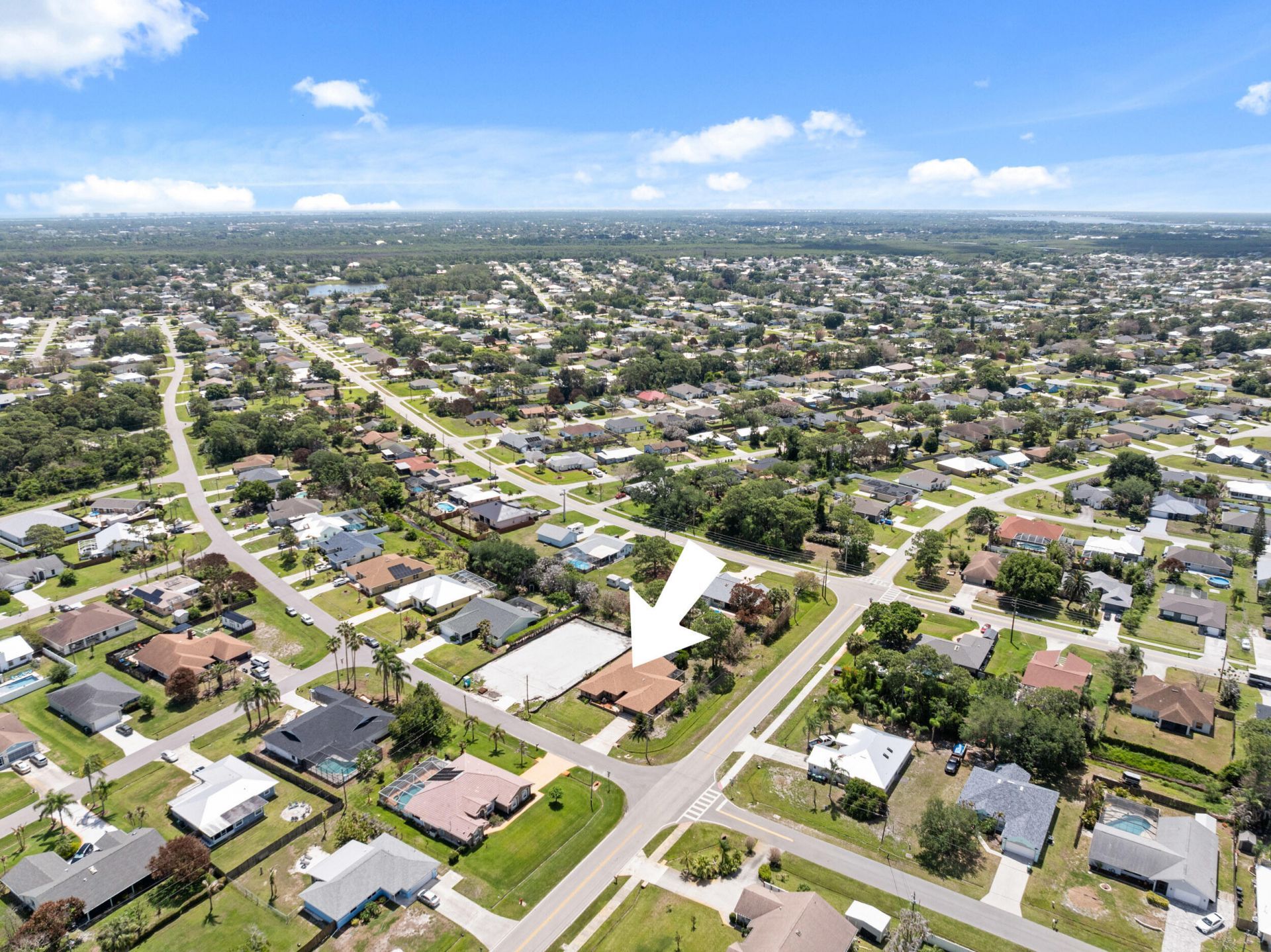 472 SE Majestic Terrace, Port Saint Lucie, FL 34983 Photo