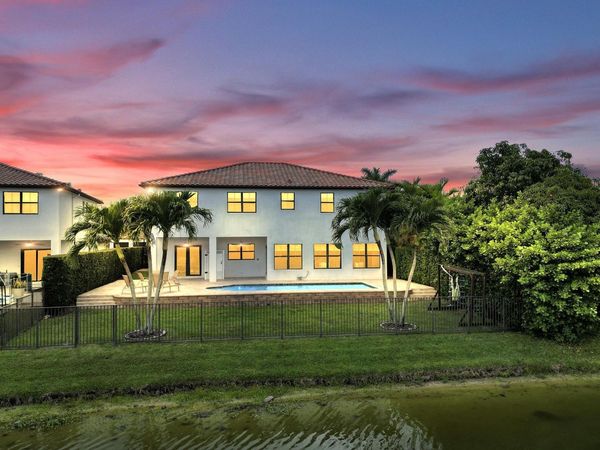2971 NW 82nd Way, Cooper City, FL 33024