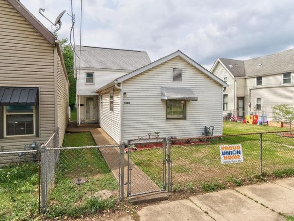 1124 Spruce Street, Evansville, IN 47710