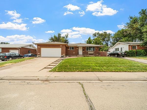 24 Radcliff Lane, Pueblo, CO 81005