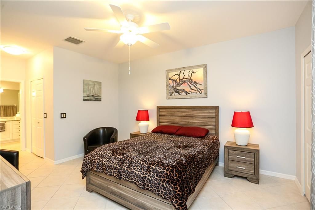 5885 Three Iron Dr, Unit 1102, Naples, FL 34110 Photo