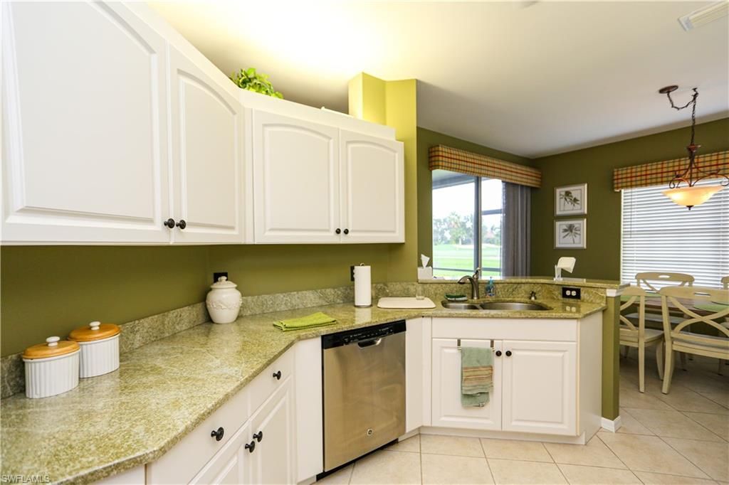 5885 Three Iron Dr, Unit 1102, Naples, FL 34110 Photo