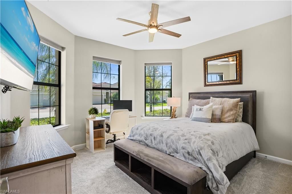 2077 Hamlin St, Naples, FL 34120 Photo