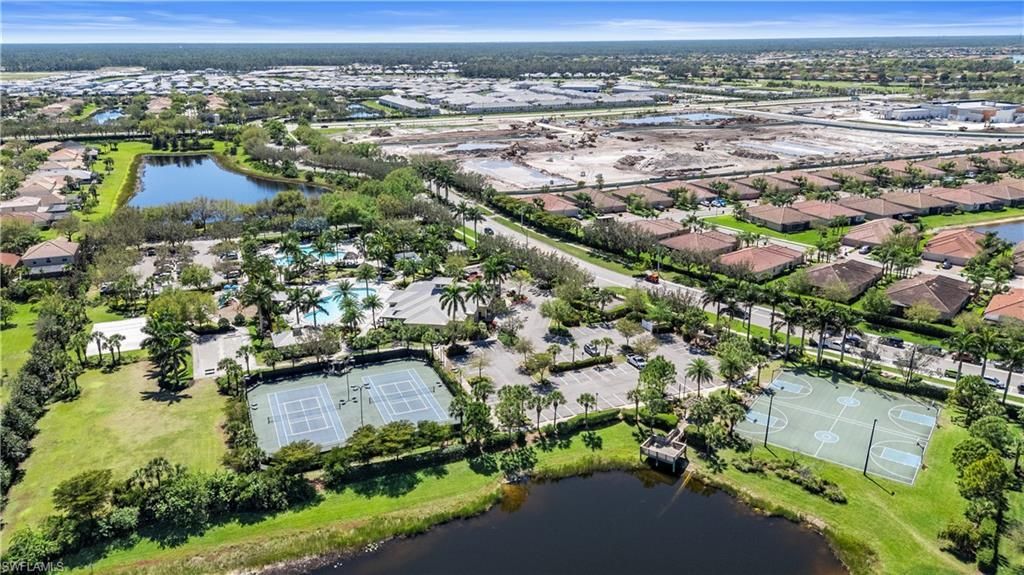 2077 Hamlin St, Naples, FL 34120 Photo